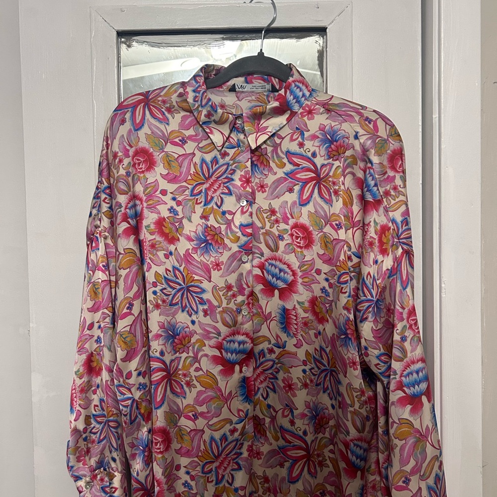 Zara Satiny Button Up